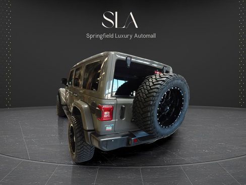 Used 2023 Jeep Wrangler Unlimited Sahara w/ Cold Weather Group image 7