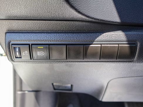 Used 2023 Toyota Corolla SE FWD image 18