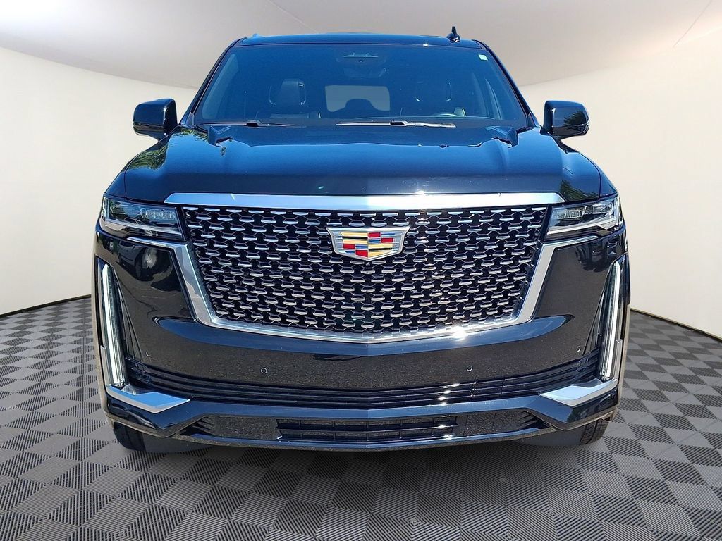 Used 2024 Cadillac Escalade Premium Luxury w/ Performance Package AWD/4WD image 2