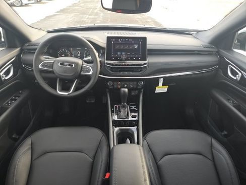 New 2026 Jeep Compass Limited AWD/4WD image 9