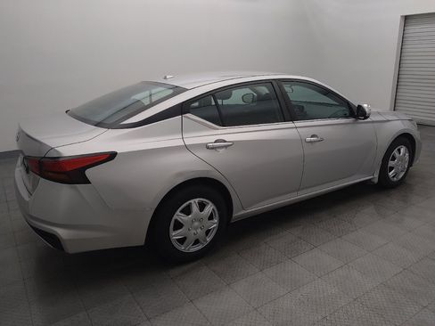 Used 2019 Nissan Altima 2.5 S FWD image 10