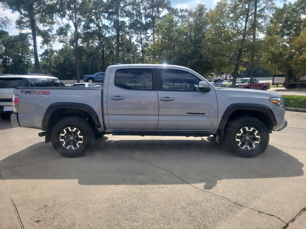 Certified 2021 Toyota Tacoma TRD Off-Road w/ Advanced Technology Package AWD/4WD image 8