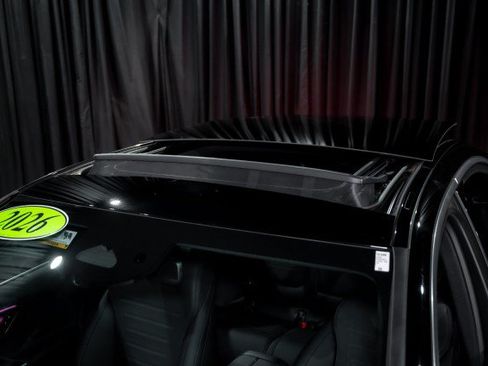 Certified 2026 Mercedes-Benz C 300 4MATIC Sedan image 9