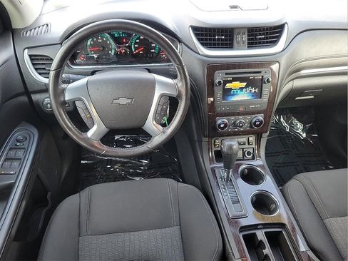 Used 2016 Chevrolet Traverse LT image 10