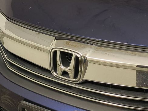 Used 2017 Honda Accord EX-L image 13