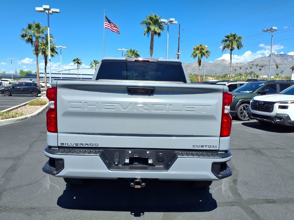 Used 2024 Chevrolet Silverado 1500 Custom AWD/4WD image 11