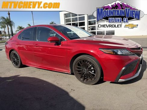 Used 2021 Toyota Camry XSE w/ Carpet Mat Package (TMS) FWD image 1