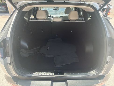 Used 2024 Hyundai Tucson Limited FWD image 24