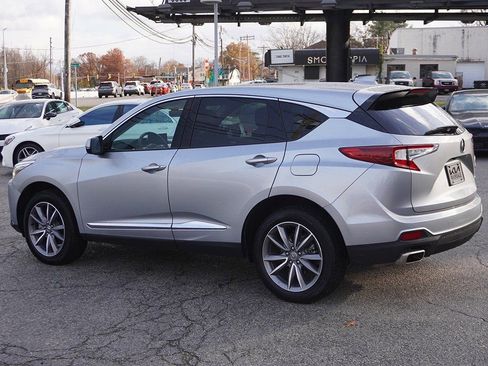 Used 2023 Acura RDX AWD w/ Technology Package image 12