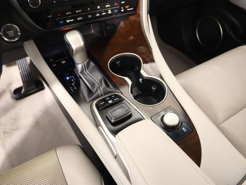 Used 2019 Lexus RX 350 FWD w/ Navigation Package image 9
