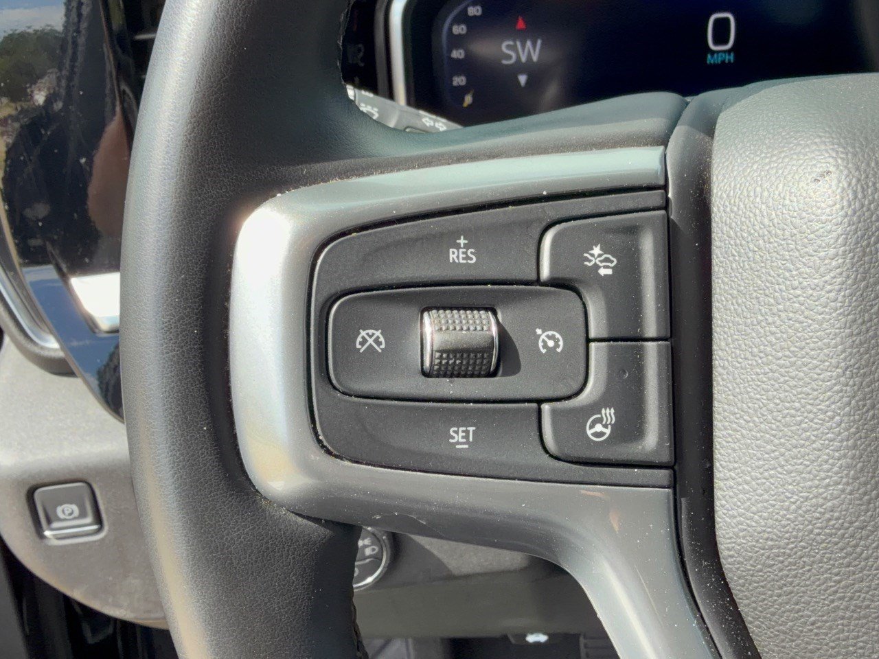 Used 2026 Chevrolet Silverado 1500 RST RWD image 18