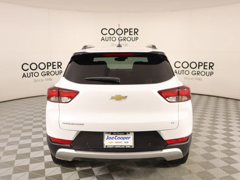 Used 2022 Chevrolet TrailBlazer LT w/ Premium Seating Package image 21