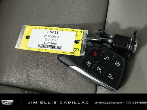 Used 2025 Chevrolet Tahoe LT AWD/4WD image 39