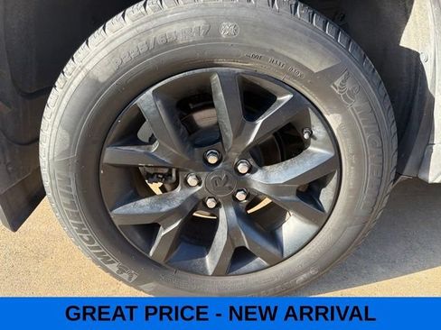 Used 2022 Toyota RAV4 LE FWD image 4