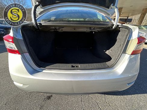 Used 2015 Nissan Sentra S image 23