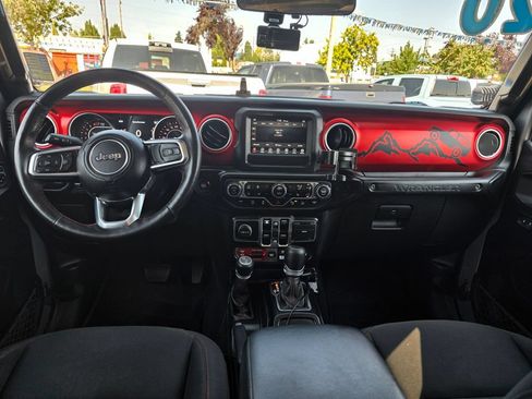 Used 2020 Jeep Wrangler Unlimited Rubicon w/ LED Lighting Group AWD/4WD image 5