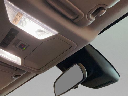 Certified 2025 Toyota RAV4 XLE AWD/4WD image 47