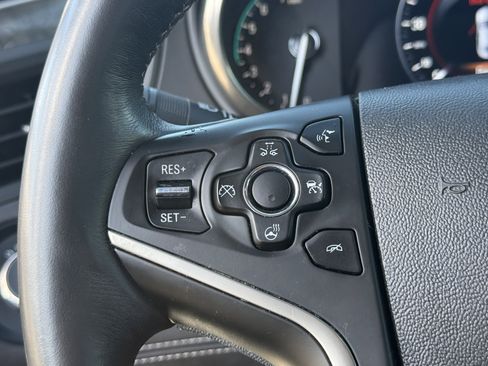 Used 2014 Buick LaCrosse Premium w/ Driver Confidence Package image 18