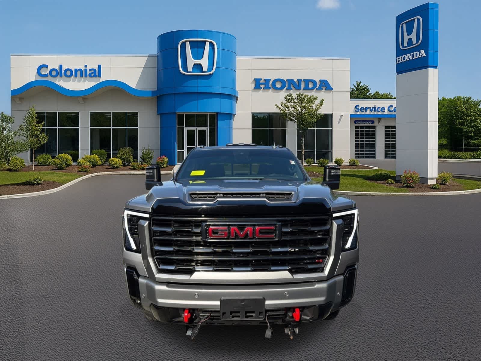 Used 2026 GMC Sierra 2500 AT4 w/ AT4 Premium Plus Package AWD/4WD image 9