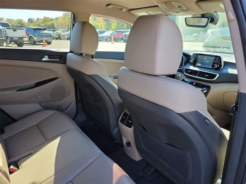 Used 2021 Hyundai Tucson Limited image 47