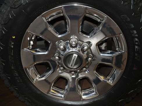 Used 2019 Ford F250 Lariat w/ Lariat Ultimate Package image 68