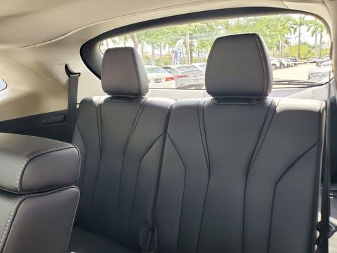 Used 2024 Acura MDX FWD w/ Technology Package image 14