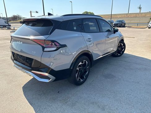 Used 2023 Kia Sportage SX FWD image 11
