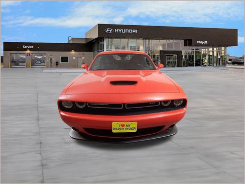 Used 2021 Dodge Challenger GT image 6