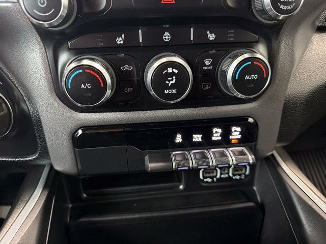 Used 2020 RAM 1500 Big Horn AWD/4WD image 20