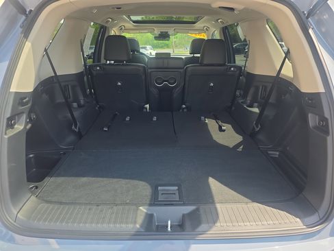 Used 2025 Honda Pilot Touring image 19