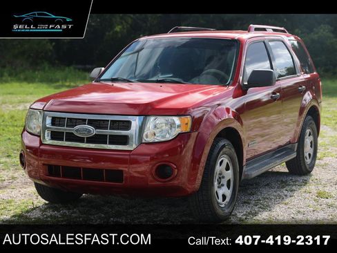 Used 2008 Ford Escape XLS FWD image 1