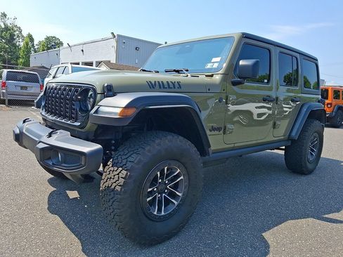 Used 2026 Jeep Wrangler Unlimited Sport AWD/4WD image 3