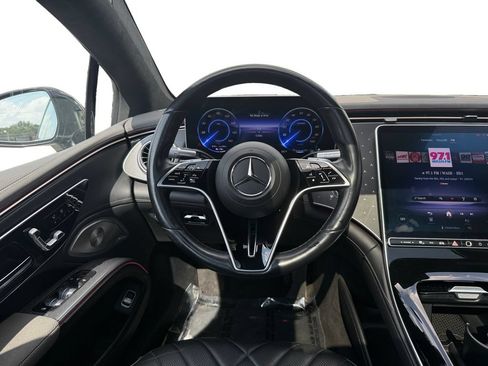 Used 2022 Mercedes-Benz EQS 450+ Sedan image 12