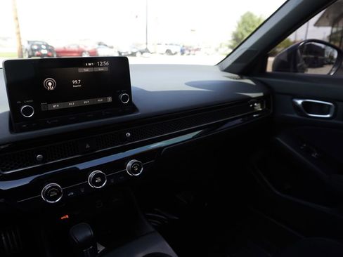 Used 2023 Honda Civic Sport image 20