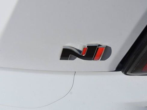Used 2022 Hyundai Kona N FWD image 18