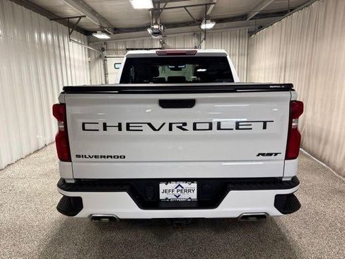 Used 2022 Chevrolet Silverado 1500 RST AWD/4WD image 5