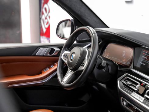 Used 2021 BMW X7 xDrive40i w/ M Sport Package image 13