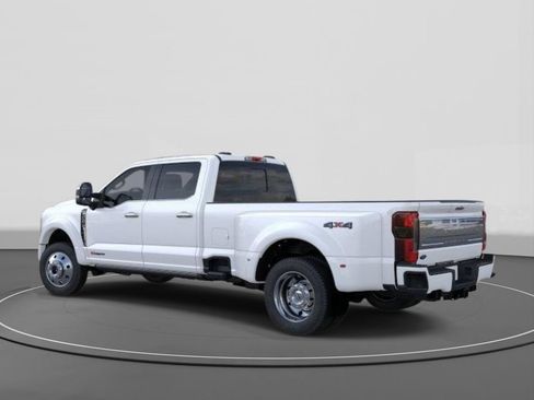 New 2026 Ford F450 Platinum w/ Platinum Plus Package AWD/4WD image 4