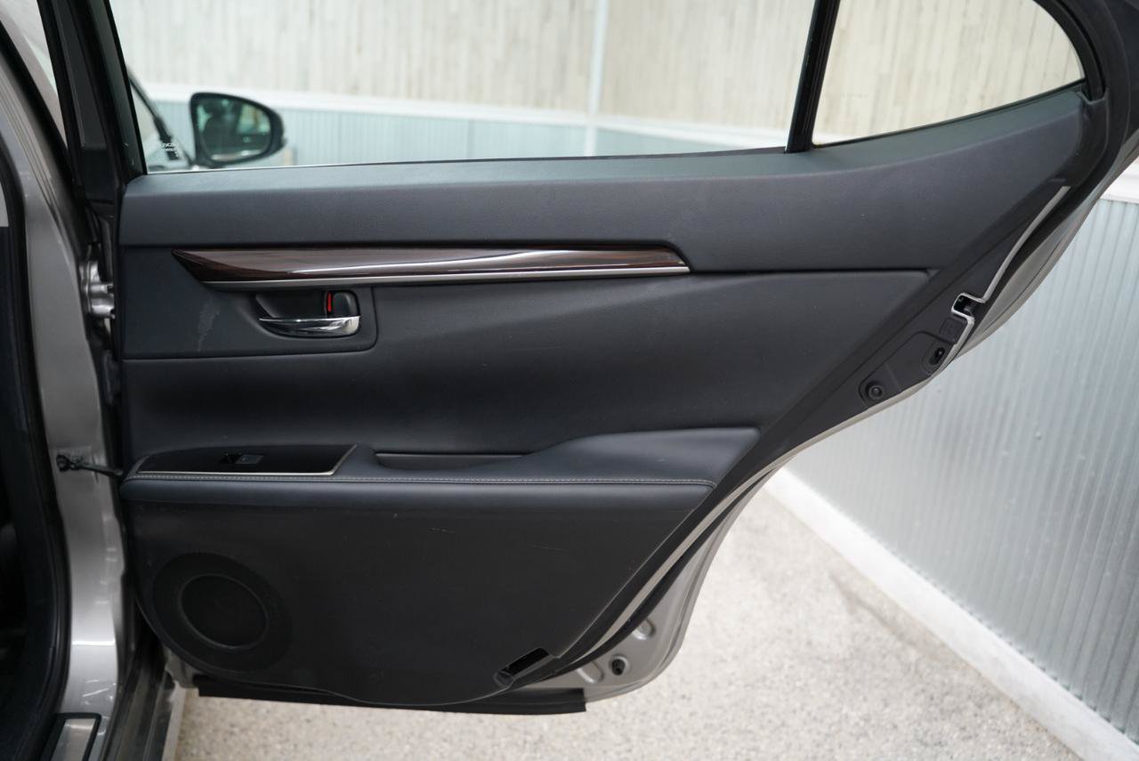 Used 2016 Lexus ES 350 FWD image 37