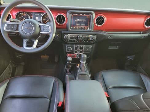 Used 2023 Jeep Gladiator Rubicon w/ LED Lighting Group AWD/4WD image 9