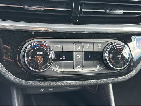 New 2026 Buick Envista Sport Touring w/ Convenience I Package FWD image 20