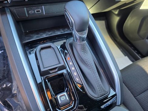 New 2026 Chevrolet Colorado LT RWD image 13
