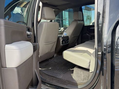 Used 2021 Chevrolet Silverado 3500 LTZ w/ LTZ Premium Package image 21