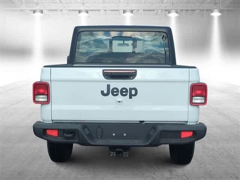 New 2026 Jeep Gladiator Sport image 7