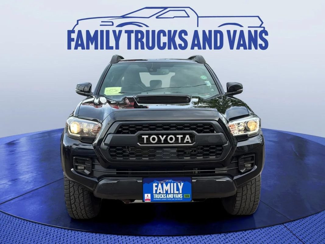 Used 2019 Toyota Tacoma TRD Pro AWD/4WD image 8