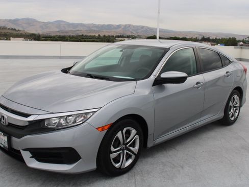 Used 2017 Honda Civic LX image 6