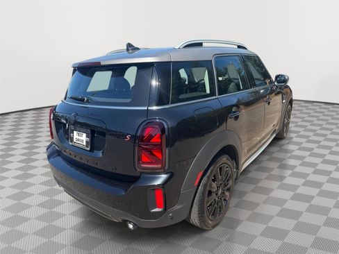 Used 2024 MINI Cooper Countryman S FWD image 6