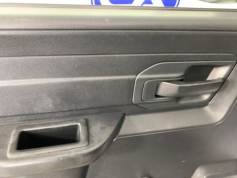 Used 2015 RAM 2500 Tradesman RWD image 14