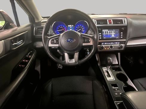 Used 2016 Subaru Outback 2.5i Premium AWD/4WD image 6