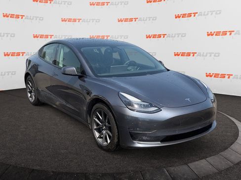 Used 2021 Tesla Model 3 Long Range AWD/4WD image 7